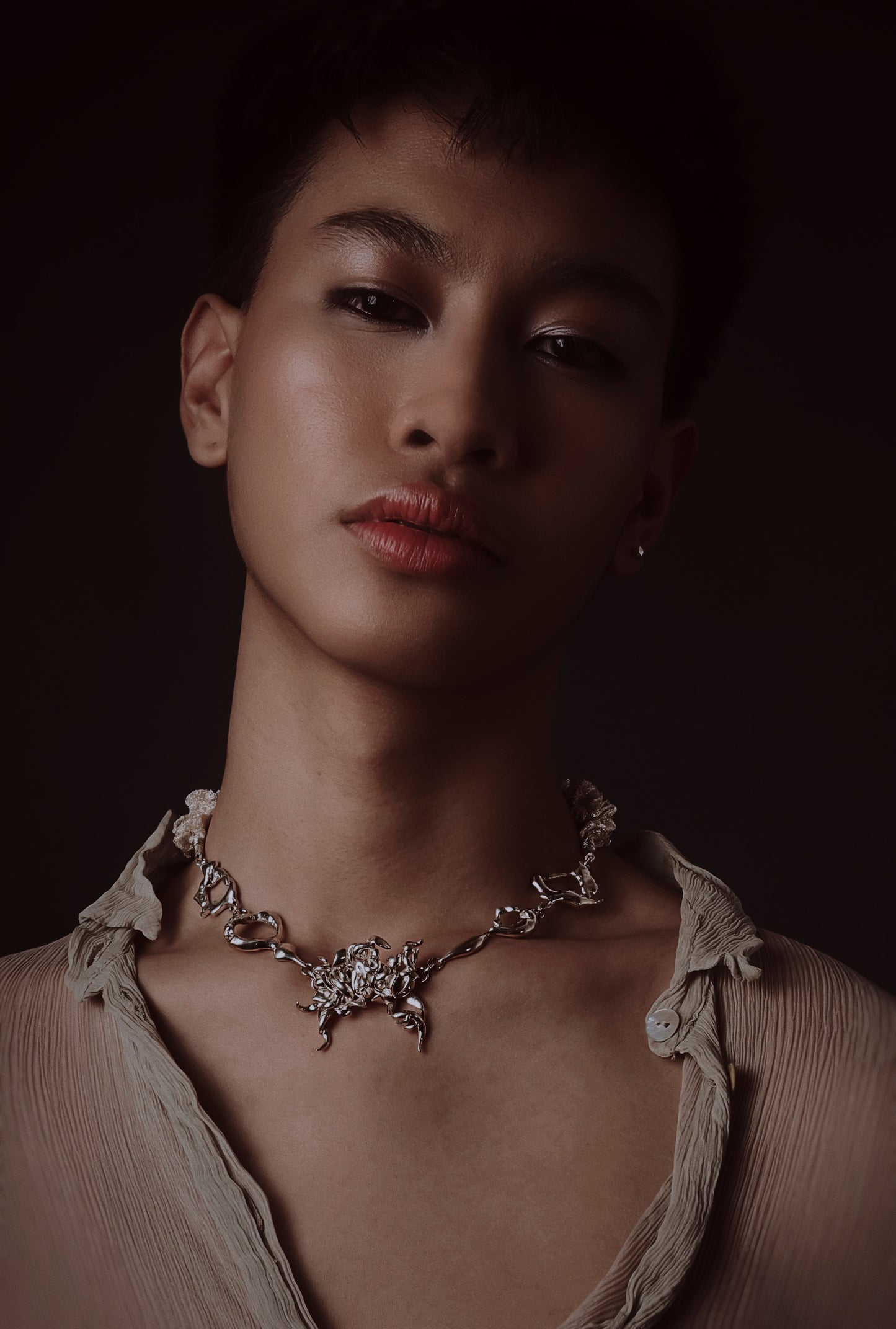 vestige necklace